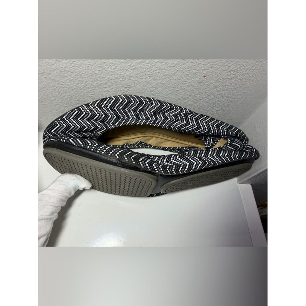 The Storehouse Flats - Comfort Chevron Ballet Flats - Has Tears - Picture 9 of 15